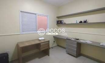 Imagem 4: Casa com 3 quartos para alugar no bairro Jardim Patrícia