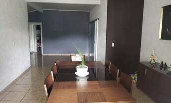 Imagem: )Casa para venda na Sacramenta - Belém