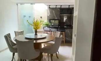 Imagem 5: Cada á venda no condomínio Claud monet. Próximo ao centro da cidade