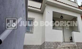 Imagem: CASA - BRAZ DE PINA - 2 QUARTOS - EDICULA