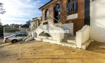 Imagem: Casa à venda com 471m², 4 quartos e 6