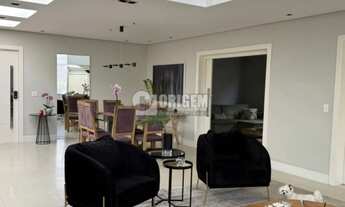 Imagem 4: Casa de Condominio com 3 quartos à venda por R$ 3600000.00, 351.00 m2 - CAMPO COMPRIDO - C