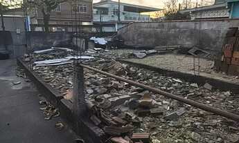 Imagem 2: BANGU , RUA FRANCISCO FRANCO, CASA ANTIGA EM TERRENO 9X28