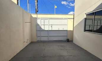 Imagem 2: ALUGA-SE CASA CON ENERGIA SOLAR PARQUE DOS CARAJÁS