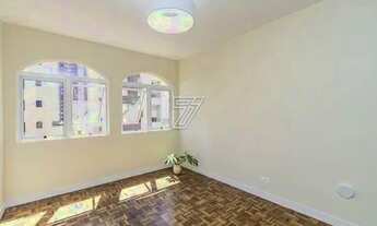 Imagem 4: Bigorrilho Apartamento Reformado com 3 Quartos, Suíte e Vaga 72,80 m²