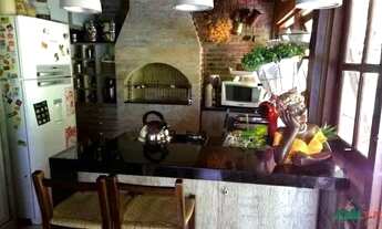 Imagem 6: Casa em Hípica Casa com 4 dormitórios