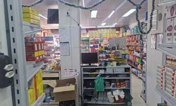 Imagem 4: Farmacia a venda