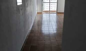 Imagem 2: 02 Dorms, sendo 01 suíte, prédio frente mar!