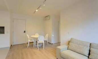 Imagem 3: Pronto para Morar no Auxiliadora Apartamento Mobiliado com 2 Dormitórios e Suíte!