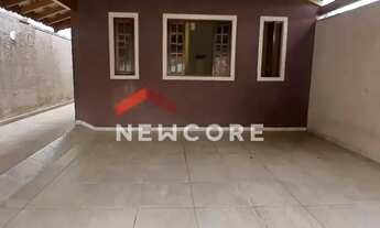 Imagem: Casa em Rua da Flor de Maio - Nova Cerejeira