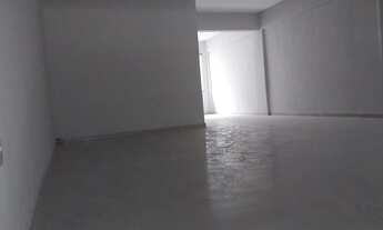 Imagem 3: Imóvel comercial no Retiro com uma loja e sobre loja de 310m² , fino acabamento