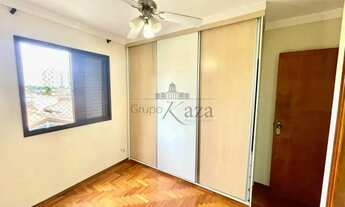 Imagem 2: Imóvel para venda com 82 metros quadrados com 3 quartos