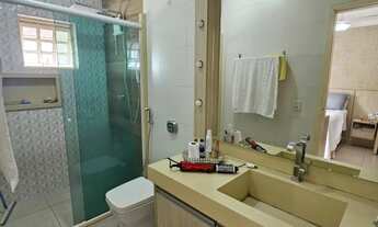 Imagem 3: Sobrado com 5 quartos, sendo 2 suítes no Jardim Universitário, Cuiabá/MT