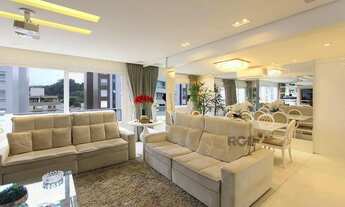 Imagem 7: Apartamento de 3 dormitórios, com 3 suítes no bairro Menino Deus