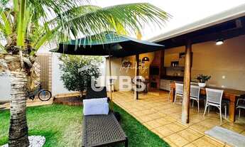 Imagem: Lindo sobrado todo mobiliado com área de