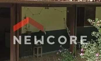 Imagem: Sítio em Rua Maria Alvarenga Magalhães