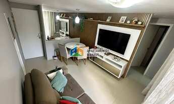 Imagem 2: Arezzo - 2 Quartos - 1° Andar - Varanda - Flores