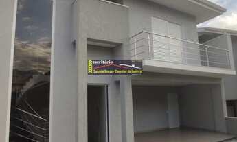 Imagem 2: Casa para Venda em Valinhos, Vila Capuava, 3 dormitórios, 3 suítes, 6 banheiros