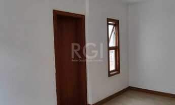 Imagem 3: Porto Alegre - Casa Padrão - Tristeza