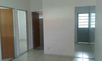 Imagem: Esmeraldas - Casa Padrão - Centro