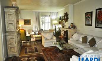 Imagem: SOBRADO - ALTO DE PINHEIROS - SP