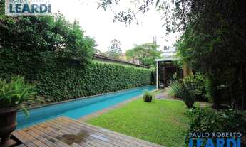 Imagem 2: CASA ASSOBRADADA - PACAEMBÚ - SP