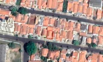 Imagem 3: Casa no Parque Nossa Senhora das Graças com 255m² de Área Total e 50% de Desconto!