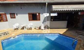 Imagem: Casa com 4 dormitórios à venda, 250 m²