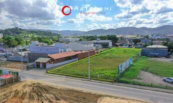 Imagem: Terreno em ótima localização à venda