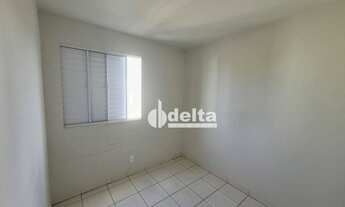 Imagem 7: Apartamento com 2 dormitórios para alugar, 42 m² por R$ 850,00/mês - Panorama - Uberlândia