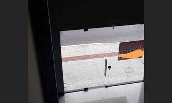 Imagem 2: Sala Comercial com 82m² para Locação Anualk no Bairro Nações em Balneário Camboriú/SC