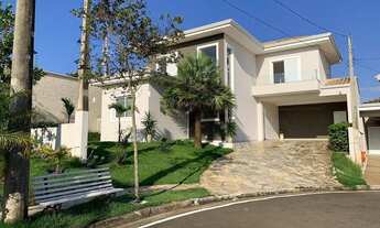 Imagem: Casa com piscina a Venda em Valinhos, condomínio