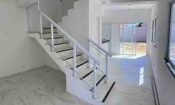 Imagem 3: Eusébio Duplex Casa com 3 dormitórios