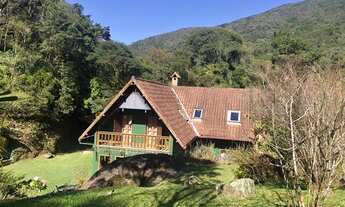 Imagem: Casa com 4 suítes - B. Rocio - Petrópolis