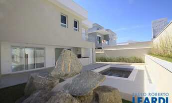 Imagem: CASA EM CONDOMÍNIO - ALPHAVILLE - SP