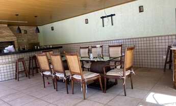 Imagem: Sobrado com 4 suítes à venda, 448 m²