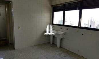 Imagem 7: 4 suites, 5 ban, 4 vagas