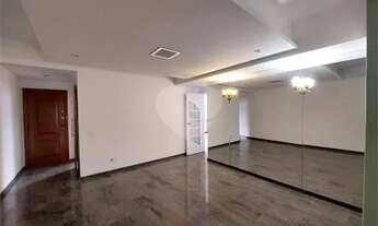 Imagem 4: Apartamento para venda possui 130 metros quadrados com 3 quartos em Tijuca - Rio de Janeir