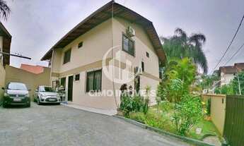 Imagem: Casa em ótima rua do bairro da Velha