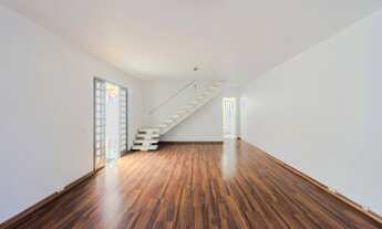 Imagem 2: Sobrado para venda possui 160 metros quadrados com 3 quartos