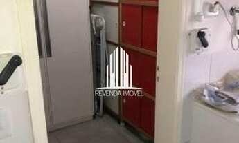 Imagem 7: Apartamento no Brooklin, vista livre, 85m², varanda fechada com vidros, sala para dois amb