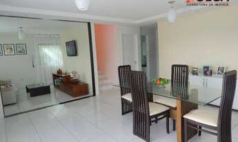 Imagem 4: Casa em condomínio de luxo / 07 quartos / garagem para 10 carros / suítes / campo de vôlei