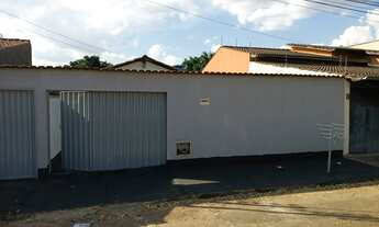 Imagem 6: CASA 3 QUARTOS, SALA, COZINHA, BANHEIRO, ÁREA DE SERVIÇO E GARAGENS