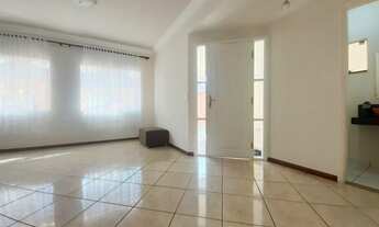 Imagem 3: Sobrado com 4 dormitórios, 1 suíte, piscina e área gourmet à venda, Jardim Oriente, Londri