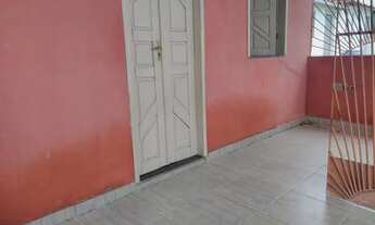 Imagem 4: Casa de 4 cômodos ideal para home office