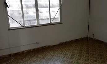 Imagem 6: Casa 155 m², Total 6 Qtos, 2 Banhs, Grande Quintal e Garagem. Terreno 250 m²
