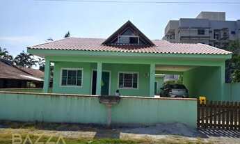 Imagem: Casa com 4 quartos - Bairro Itapema do Norte