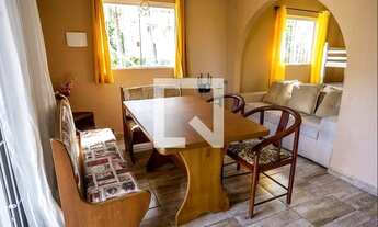 Imagem 3: Casa para Aluguel - São João do Rio Vermelho, 1 Quarto, 50 m2