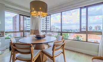 Imagem 3: Apartamento excelente, com 126m², 3 dormitórios, sendo 1 suíte com closet, e 3 vagas de