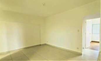 Imagem 4: Apartamento para aluguel e venda possui 80 metros quadrados com 2 quartos